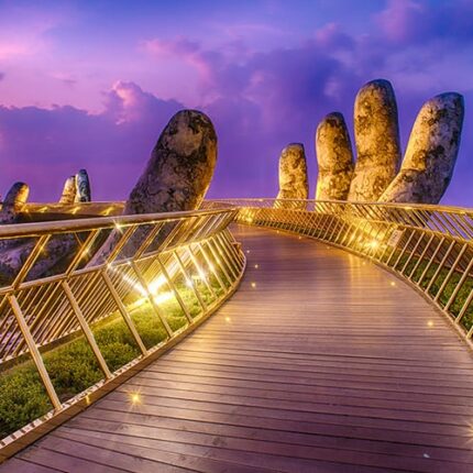 Golden Bridge - Ba Na Hills - Vietnam