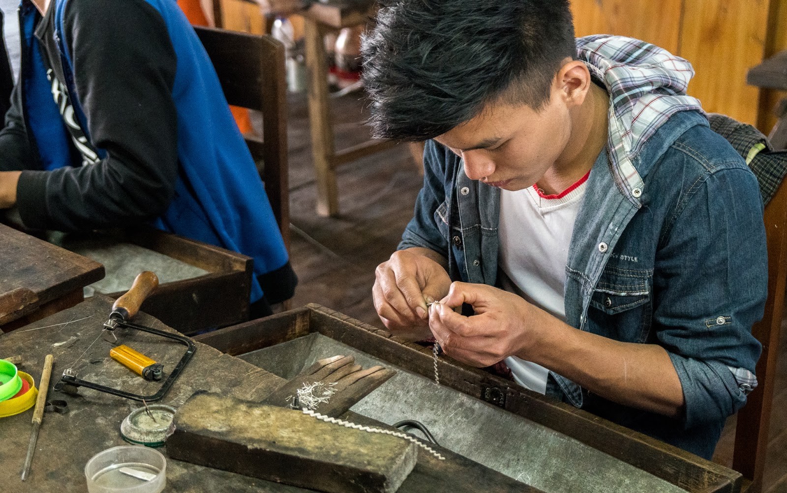 A peaceful cultural experience in Hoi An through handmade craftsmanship