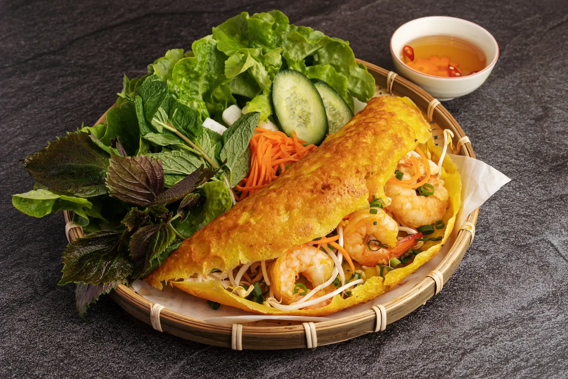 Banh Xeo (Crispy Pancake)