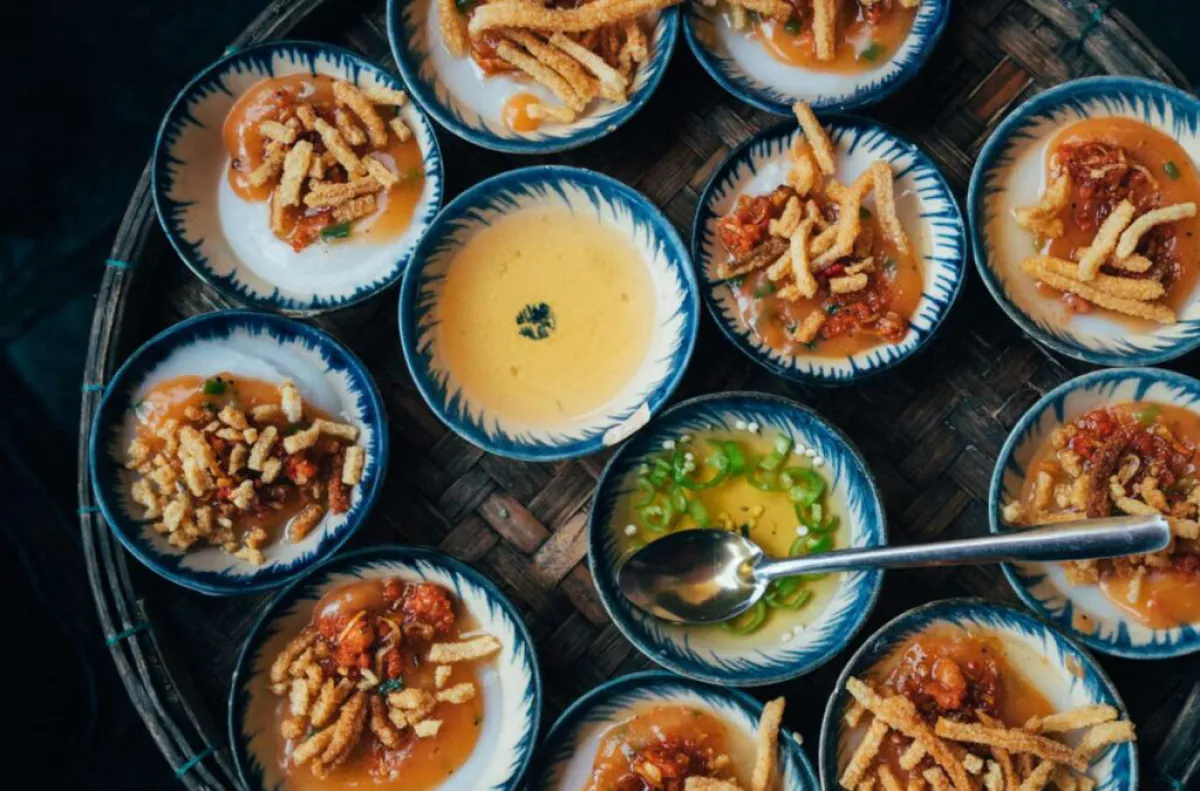 Banh beo - Vietnamese Savory Steamed Rice Cake (Water Fern Cake)