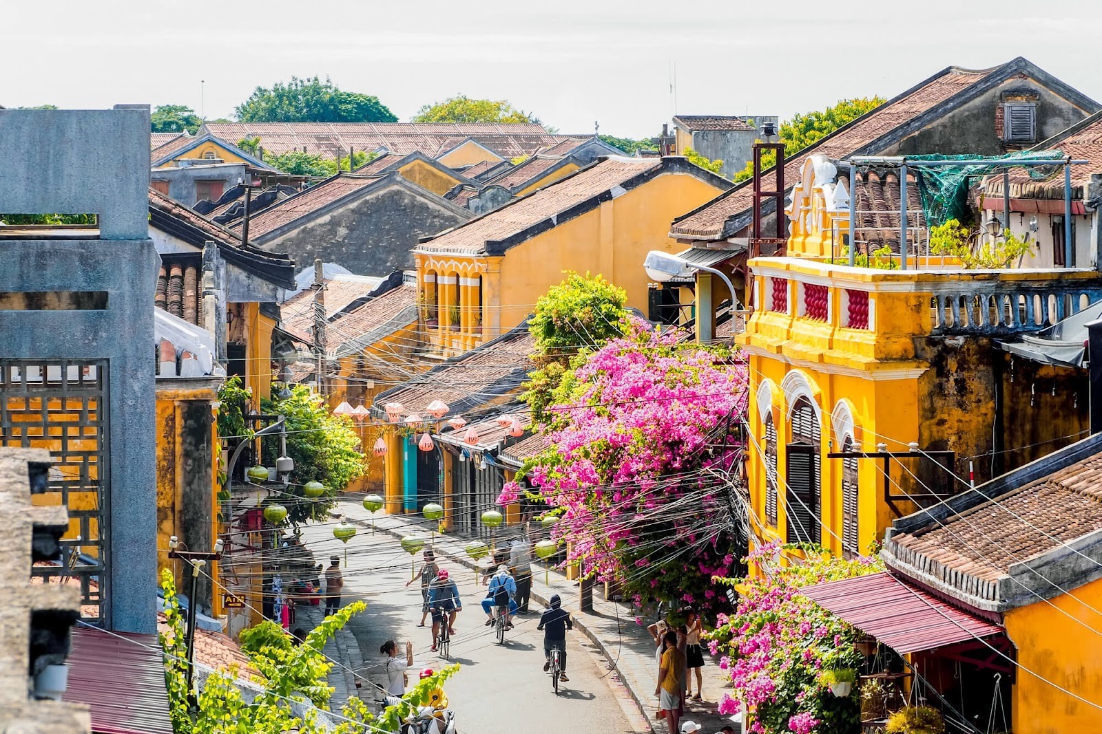 Hoi An Ancient Town During The Day