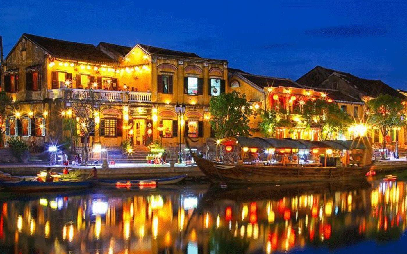 Lantern-lit streets and traditional architecture in Hoi An Ancient Town, a UNESCO World Heritage Site