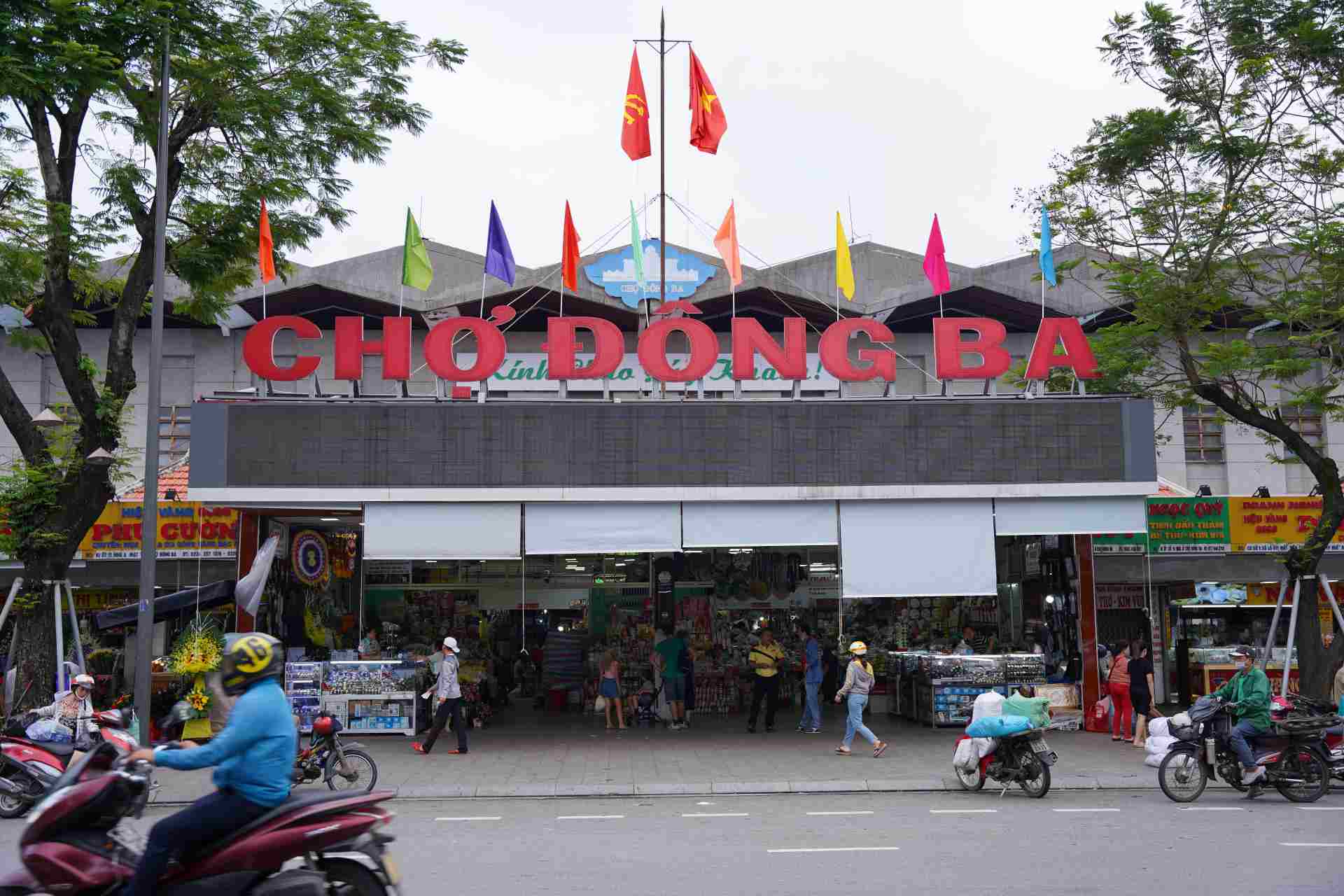 Local vendors and traditional products at Dong Ba Market in Hue
