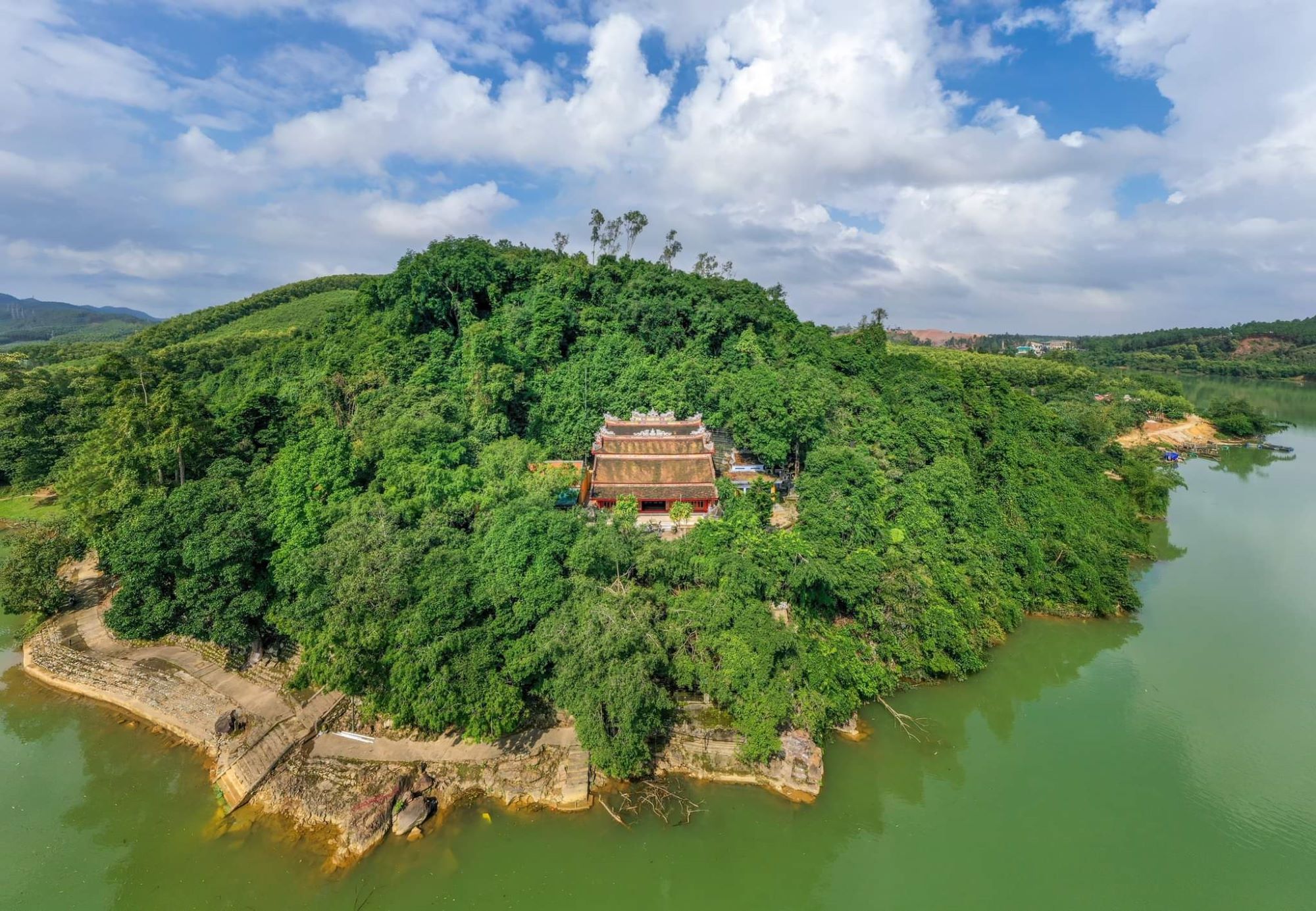 Peaceful atmosphere at Hon Chen Temple along the Perfume River