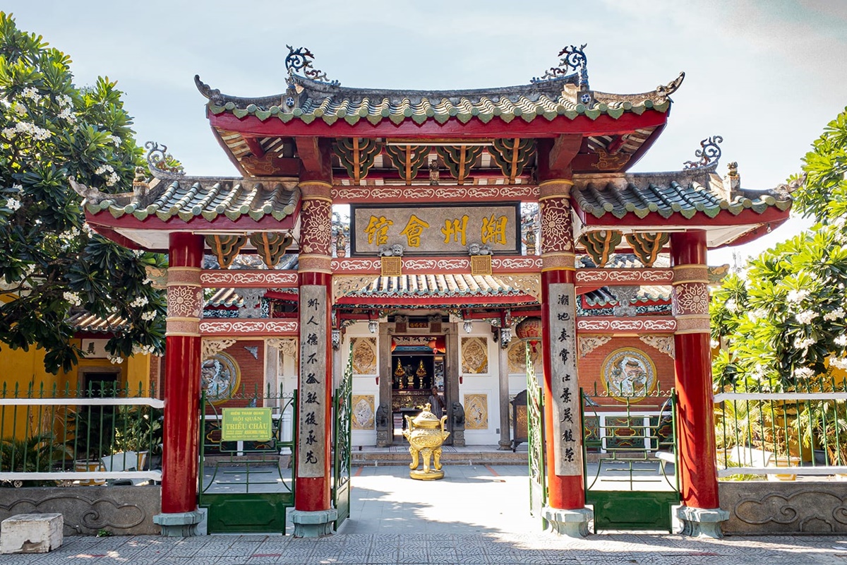 Peaceful temple courtyard revealing the cultural side of Hoi An in the early morning