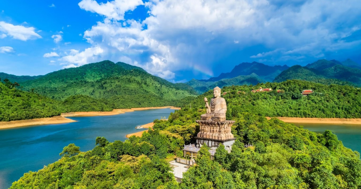 Truc Lam Bach Ma Zen Monastery
