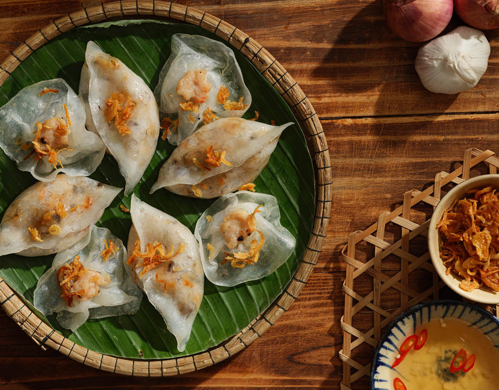 White Rose Dumplings stand out with their delicate appearance resembling blooming white flowers
