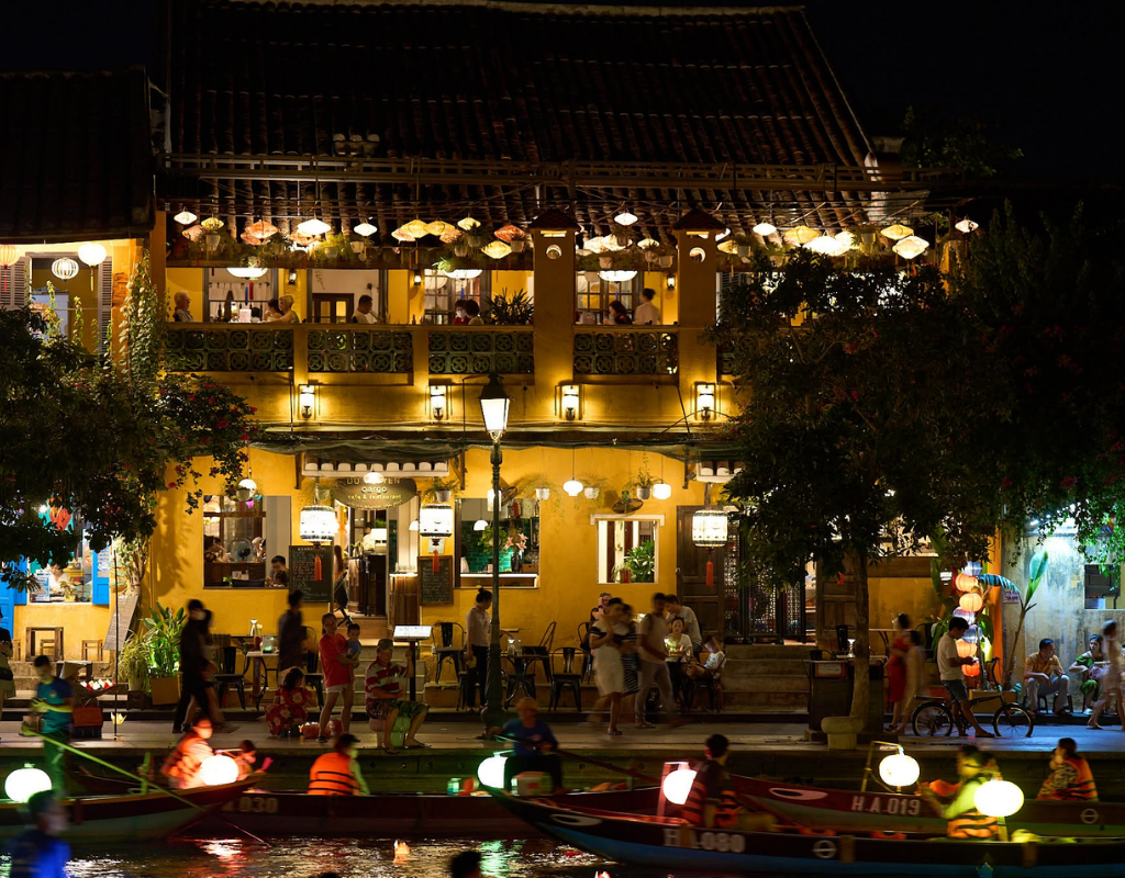 Cargo Club – A renowned restaurant, café, and bakery located on the banks of the Hoai River.