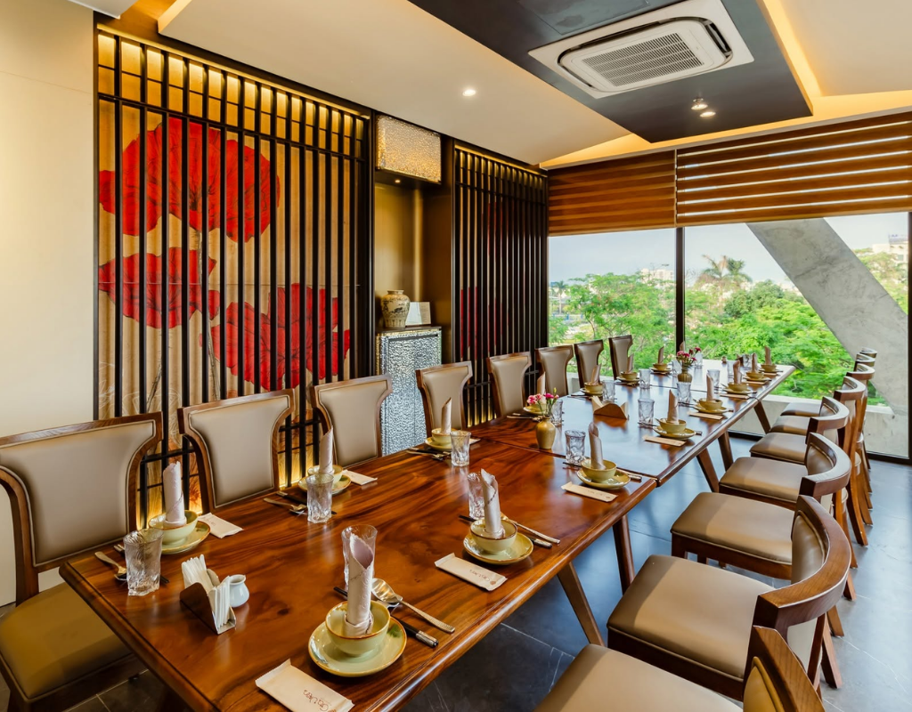 Tinh Gia Vien Restaurant