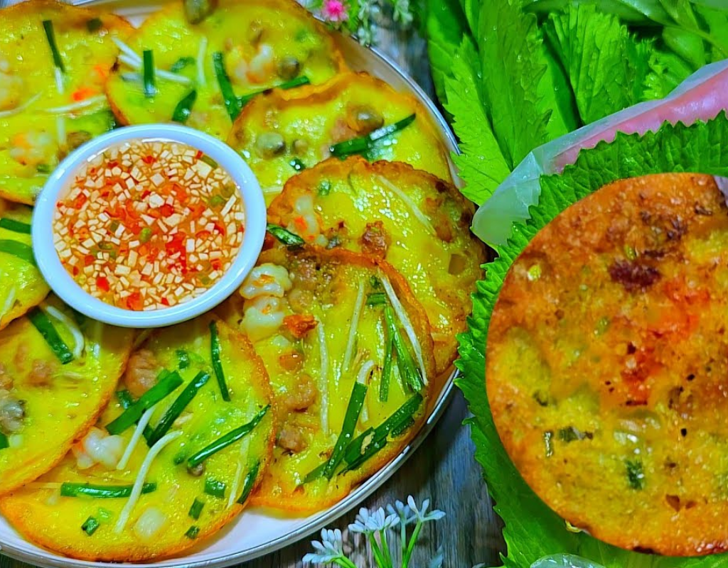 Mini Crispy Vietnamese Banh Xeo