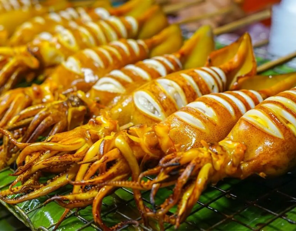 What to Eat at Vinh Thanh Hue Beach?
